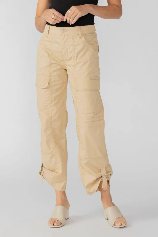 Relaxed Style Cali Cargo Standard Rise Pant In True Khaki