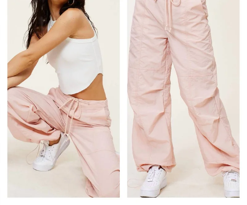 Cheap Women's Clothing Online Drapy Cargo Pants In Pale Pink