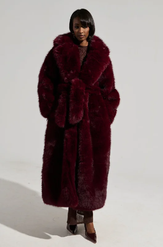 Trendy Fashion Sale DAYANNE FAUX FUR TRENCH IN WINE