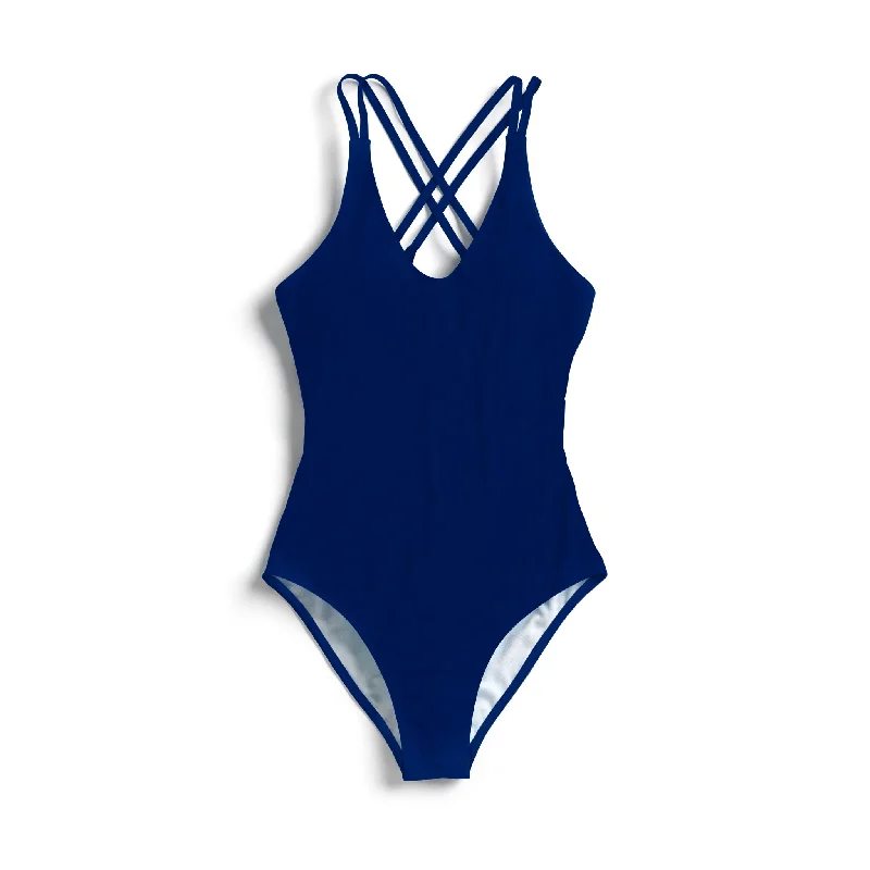 Fashion Essentials Uno Solid One Piece Swimsuit