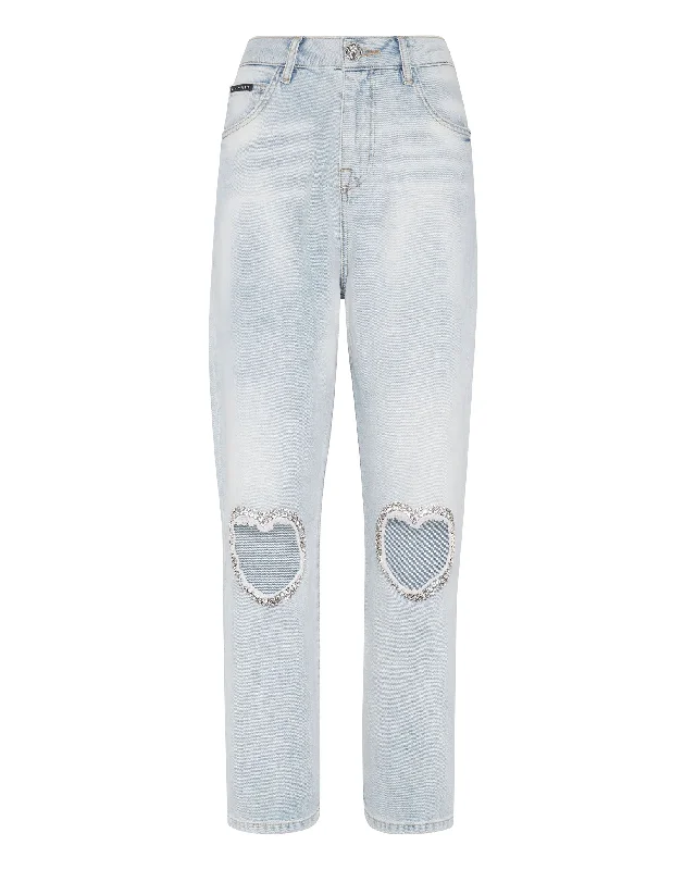 Stylish Looks Denim Trousers Loose Fit Heart Patch