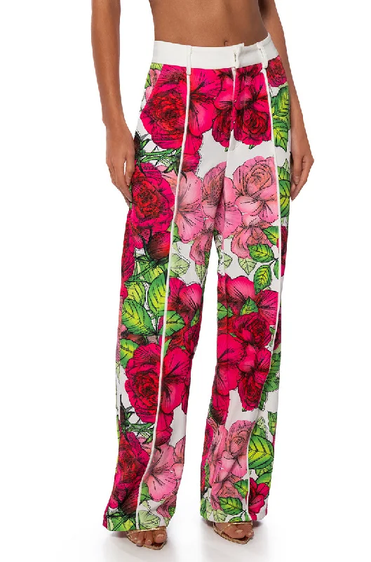 Fashion Essentials IN SEASON WIDE LEG TROUSER