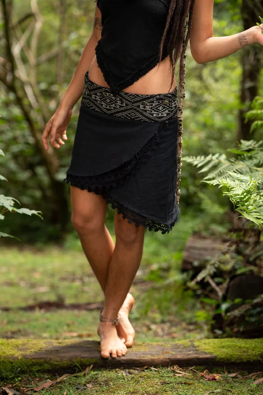 Unleash Your Trendy Side Shamanic Earth Skirt - Black